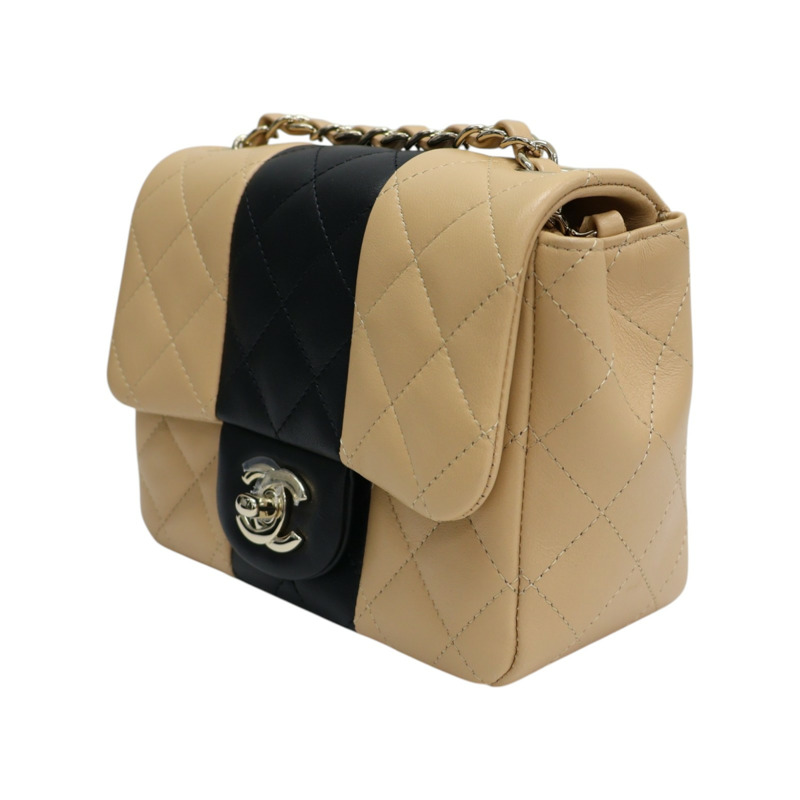 黑/奶茶色 羊皮 Mini Coco 17 肩背包 銀扣【CHANEL 香奈兒】 A35200-1