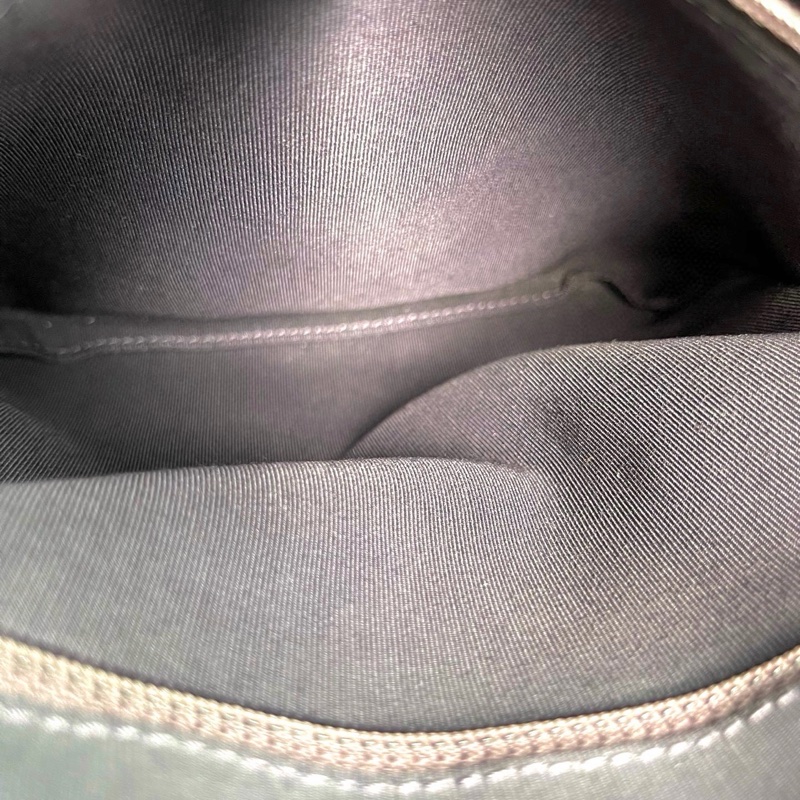 「JL精品代購」 香奈兒深藍銀扣薩爾斯堡雙肩包-24