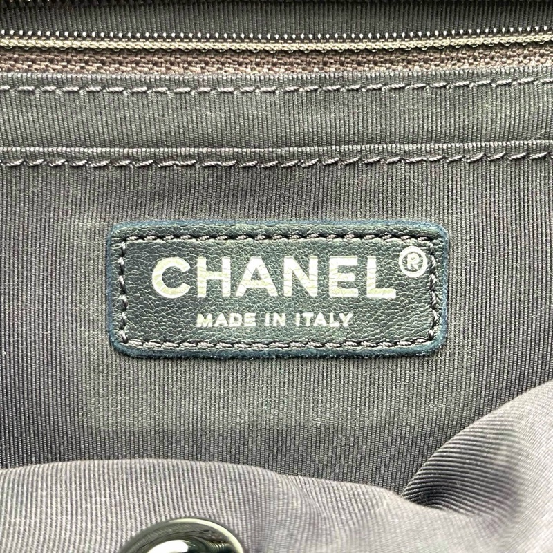 「JL精品代購」 香奈兒深藍銀扣薩爾斯堡雙肩包-25