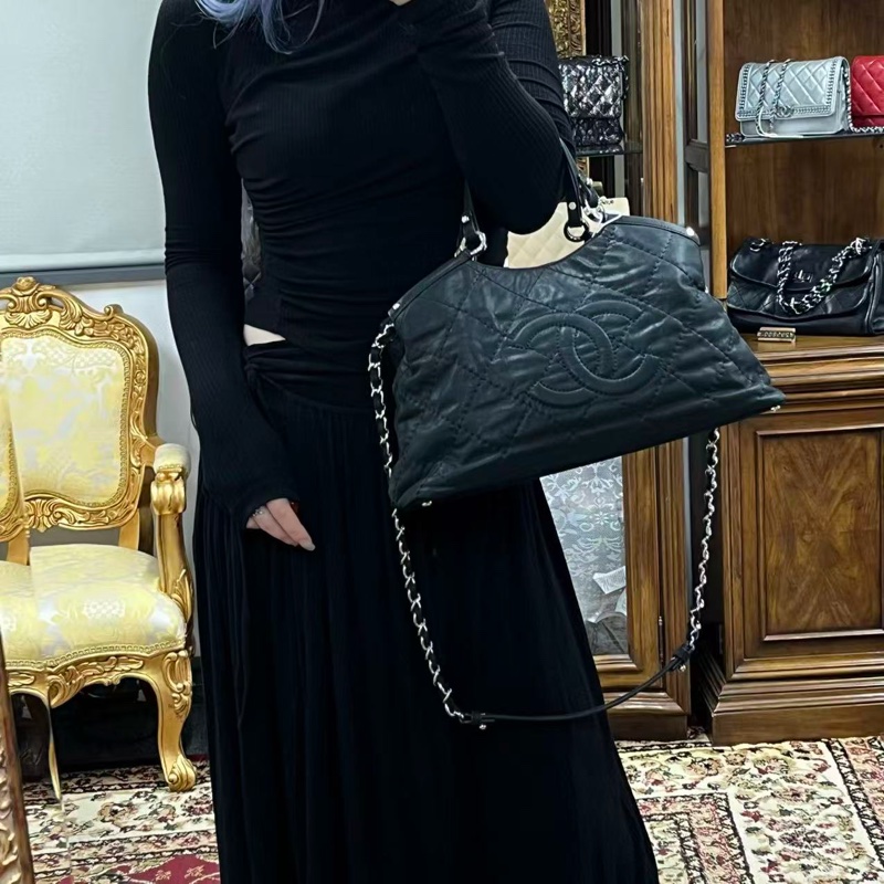 「JL精品代購」 香奈兒黑銀珠光牛皮2way托特包-2