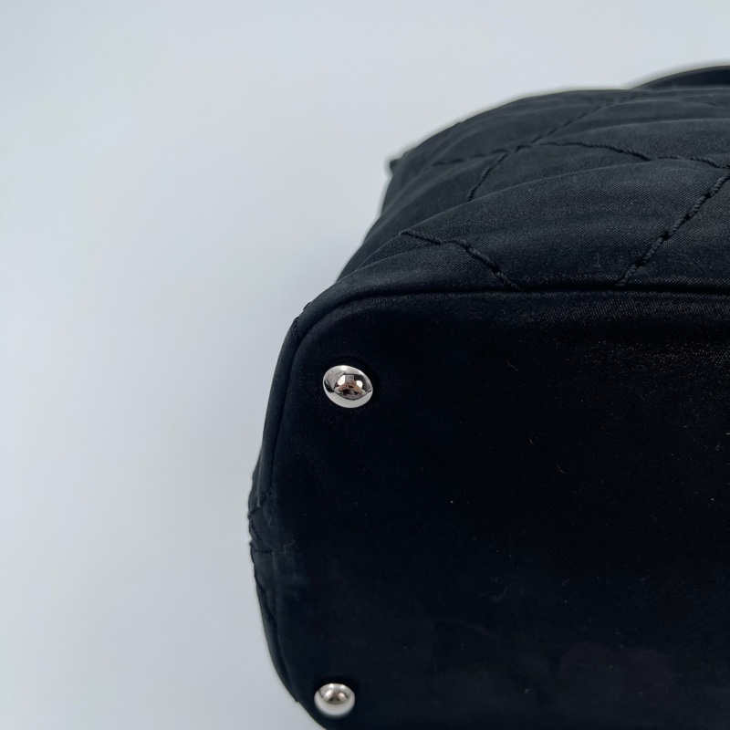 「JL精品代購」 香奈兒黑銀珠光牛皮2way托特包-11