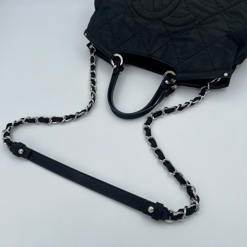 「JL精品代購」 香奈兒黑銀珠光牛皮2way托特包-21