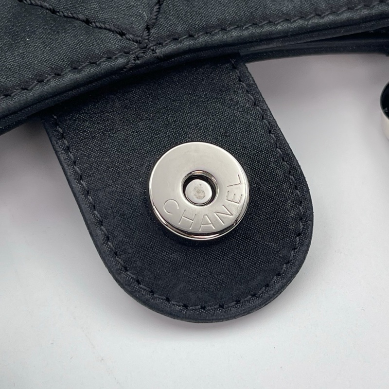 「JL精品代購」 香奈兒黑銀珠光牛皮2way托特包-27