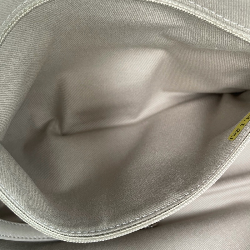 「JL精品代購」 香奈兒黑銀珠光牛皮2way托特包-33