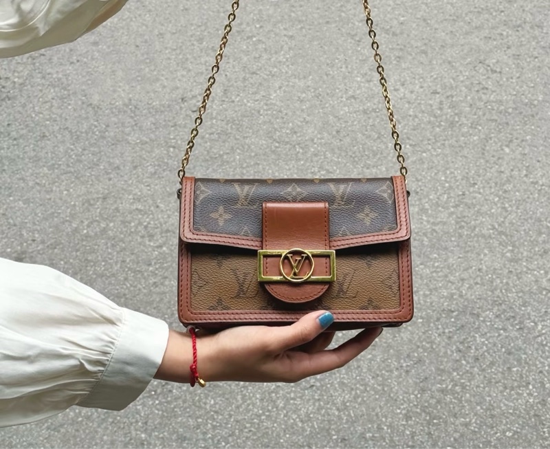 LV達芙妮小號老花拼色/20*15*10cm 🌻🌻芯片 B0043D-0