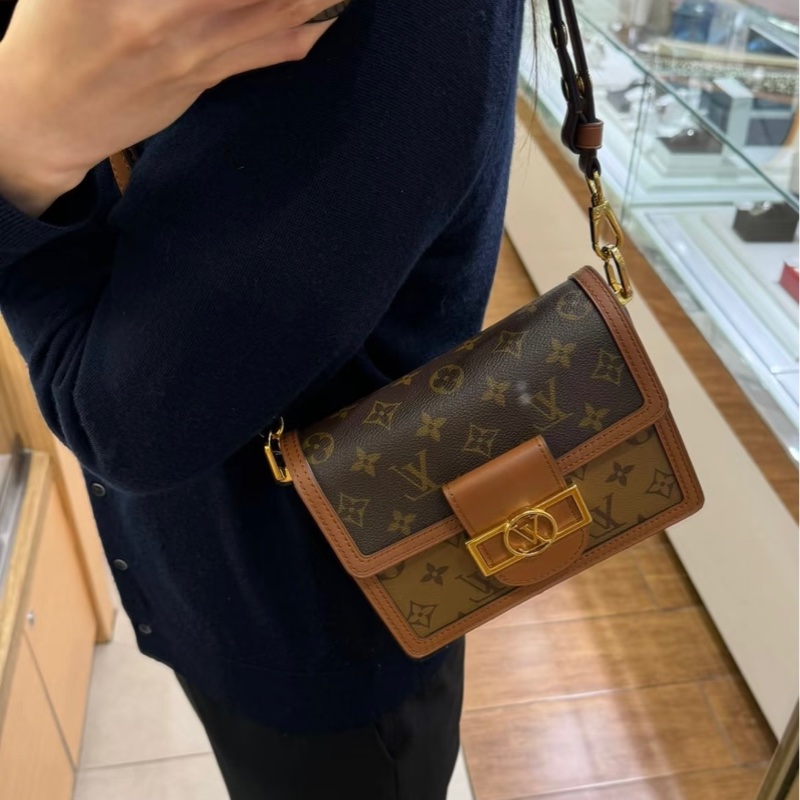 LV達芙妮小號老花拼色/20*15*10cm 🌻🌻芯片 B0043D-2