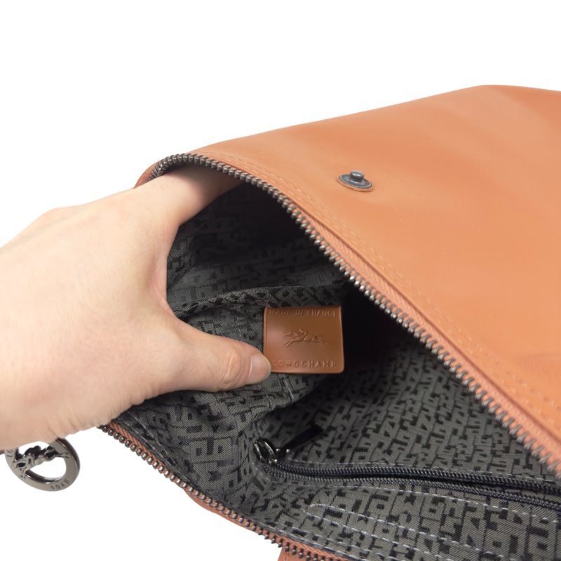 LONGCHAMP Xtra 肩背包-21