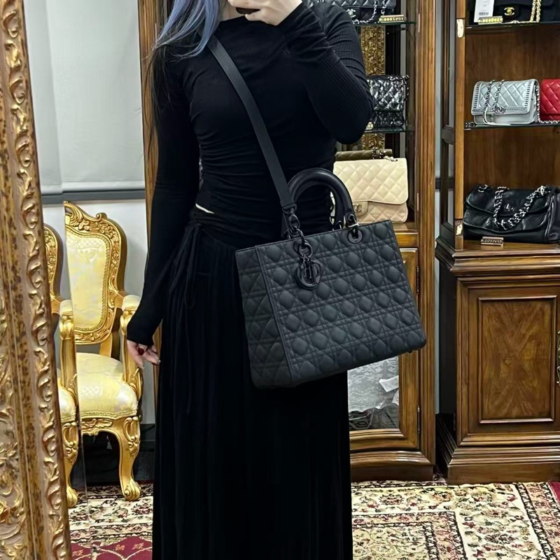 「JL精品代購」 Dior so black 磨砂全黑牛皮七格2way戴妃包-1