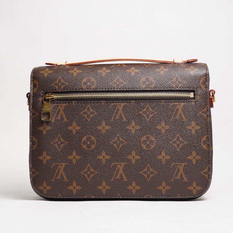 LOUIS VUITTON Pochette Métis-0