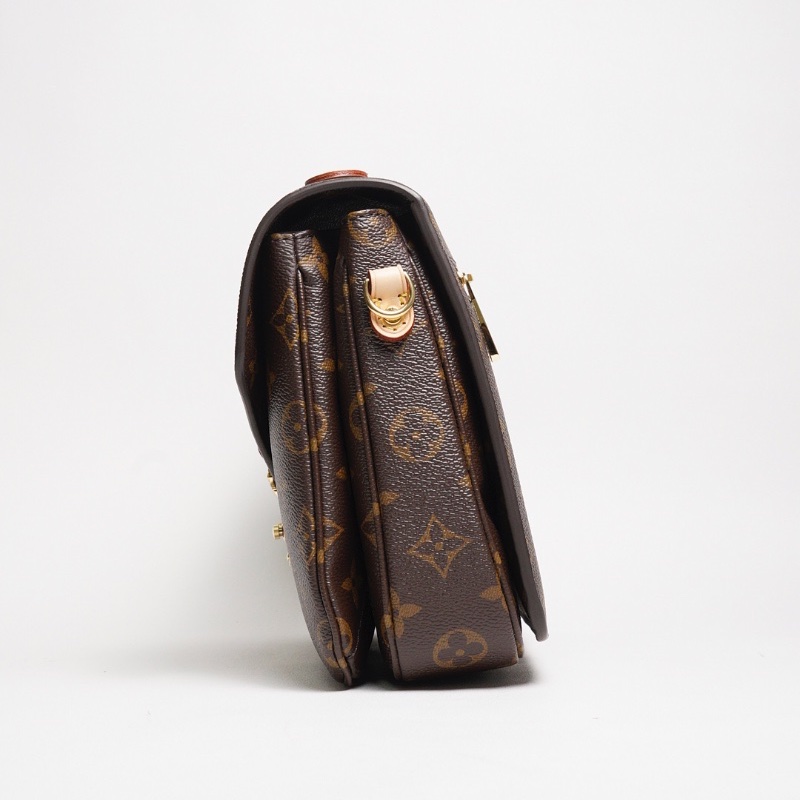 LOUIS VUITTON Pochette Métis-3