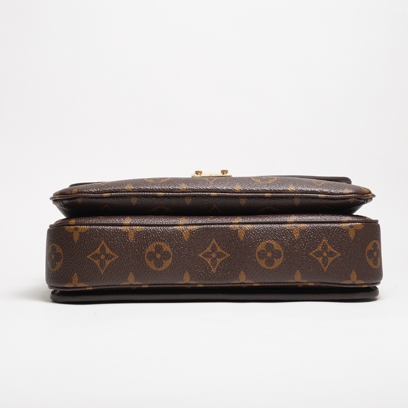 LOUIS VUITTON Pochette Métis-7