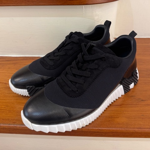 Hermes黑色白底休閒鞋45號