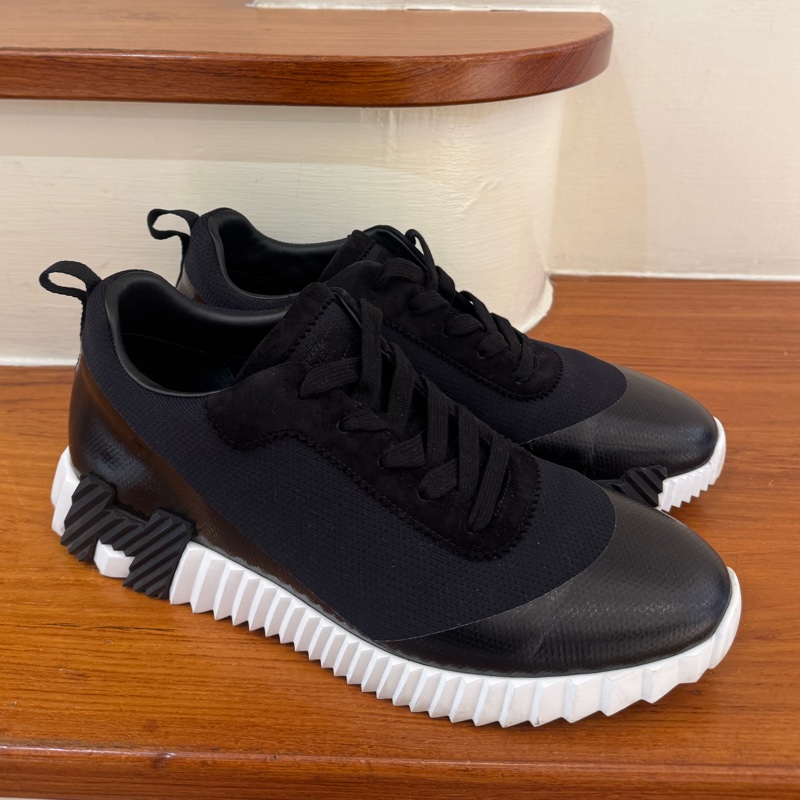 Hermes黑色白底休閒鞋45號-1