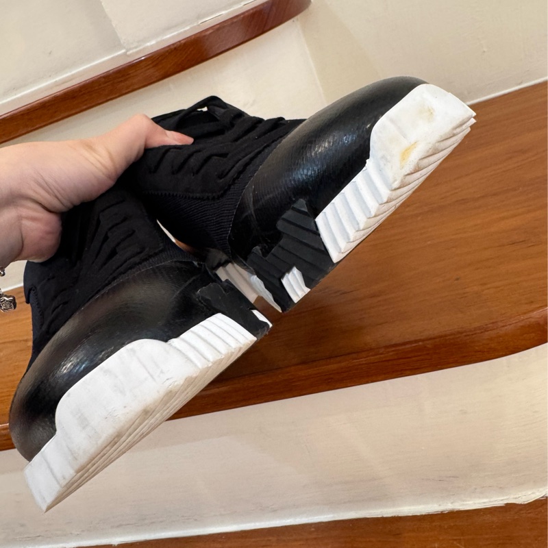 Hermes黑色白底休閒鞋45號-9