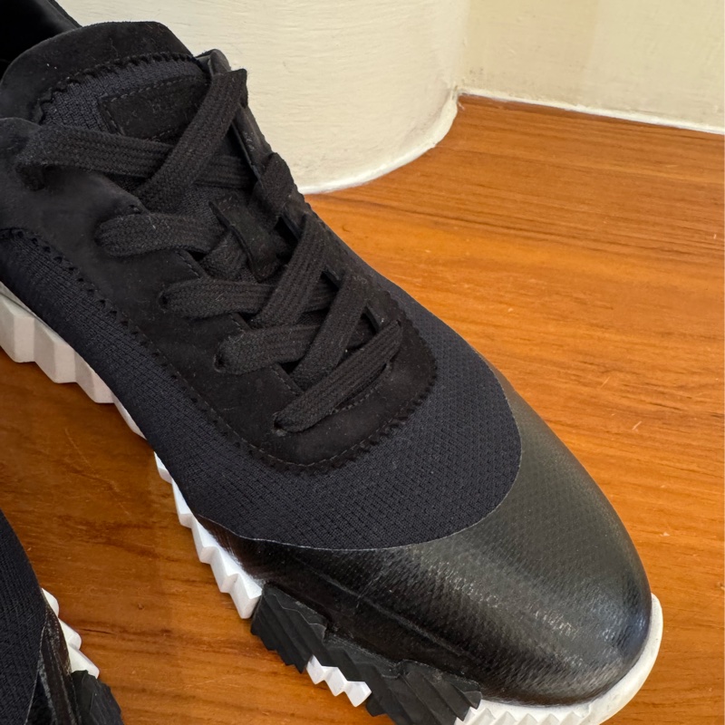 Hermes黑色白底休閒鞋45號-10