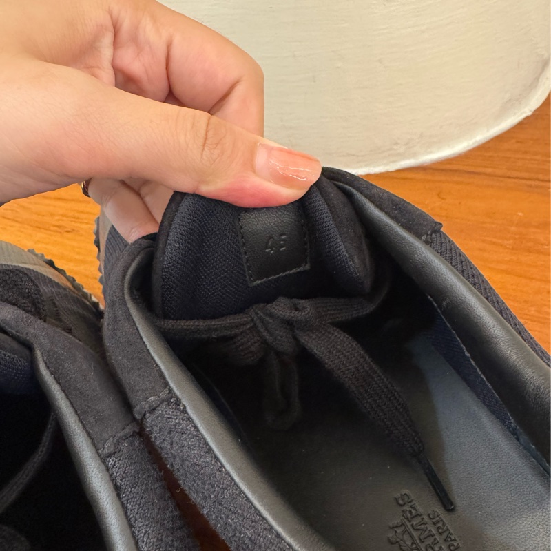 Hermes黑色白底休閒鞋45號-15