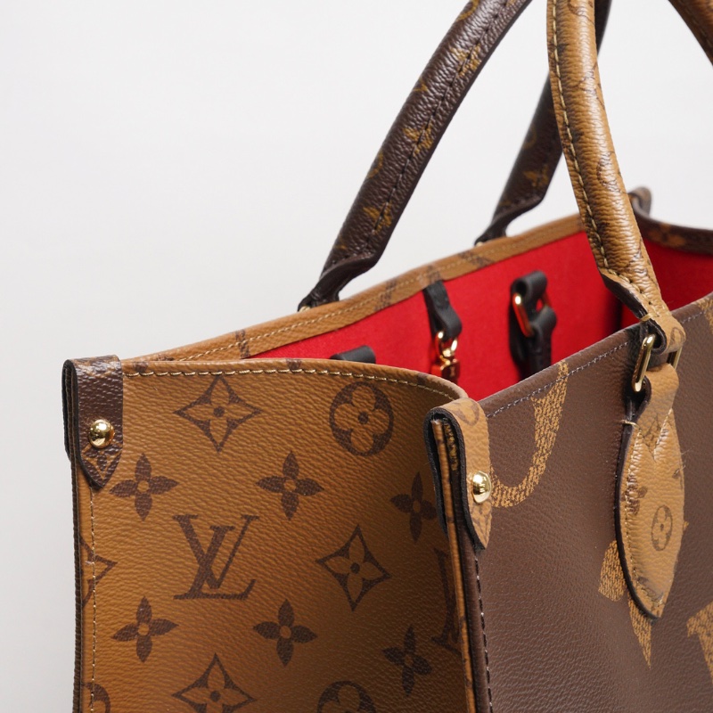 LOUIS VUITTON OnTheGo MM-8