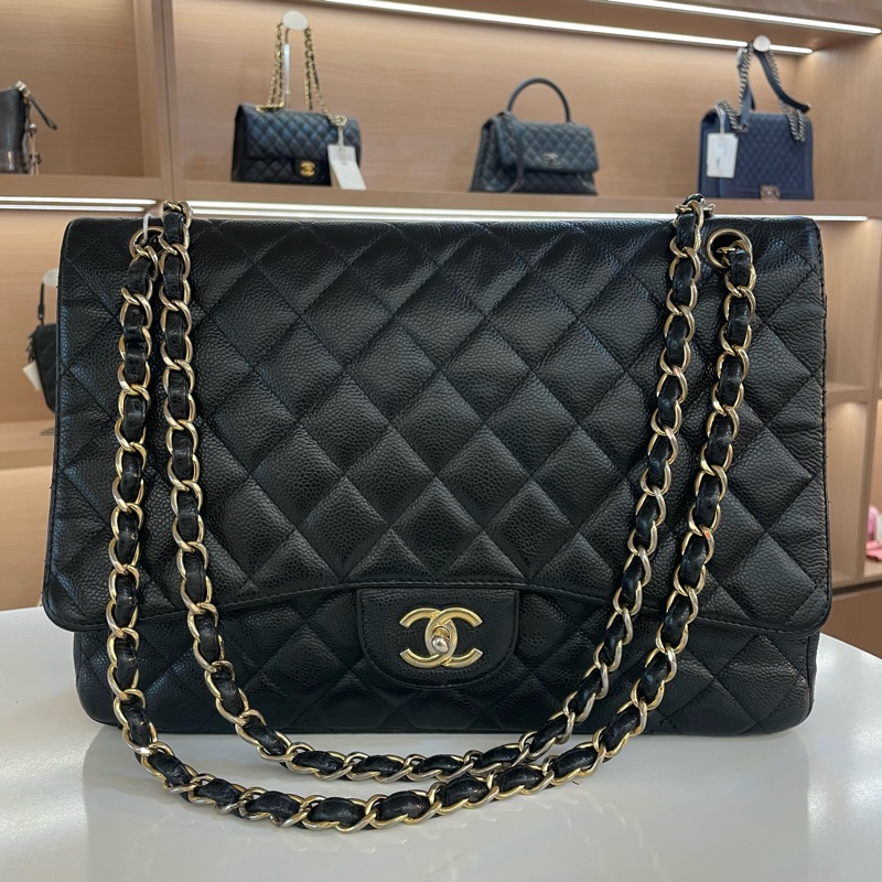 Chanel香奈儿CF包，经典黑色菱格纹，搭配金色金属扣与双色链条肩带，采用荔枝纹-0