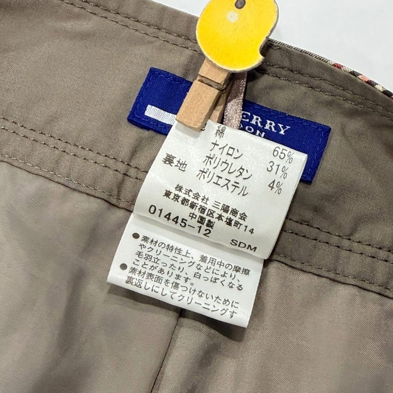 BURBERRY 藍標 格紋戰馬刺繡短褲-9