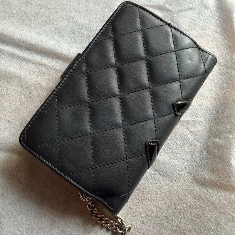 香奈兒康鵬短款黑銀牛皮卡包21開無卡 尺寸:15*10*2-1