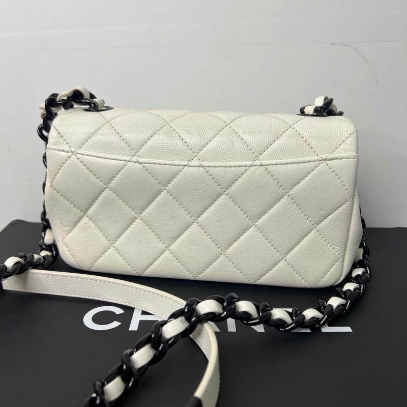 CHANEL香奈兒熊貓色荔枝紋牛皮CF大mini鏈條包 鐳射30開 尺寸：20x12x5cm-1