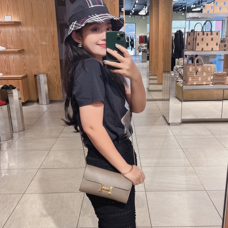 【96新 ✨ 全網最低價!】Hermes/愛馬仕 Constance 銀包 97新(下單前先詢問庫存❗️)-1