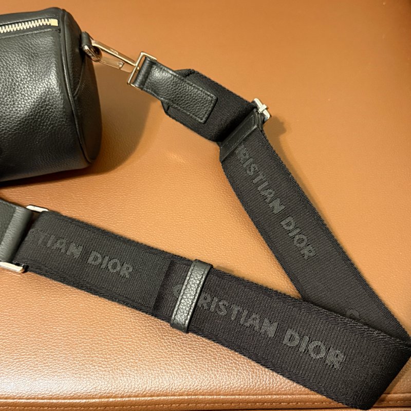 DIOR 迪奧Roller 黑色牛皮圓筒斜背包｜Christian Dior 斜背包 男包 全配｜巴黎專櫃購入｜近新極美品-16