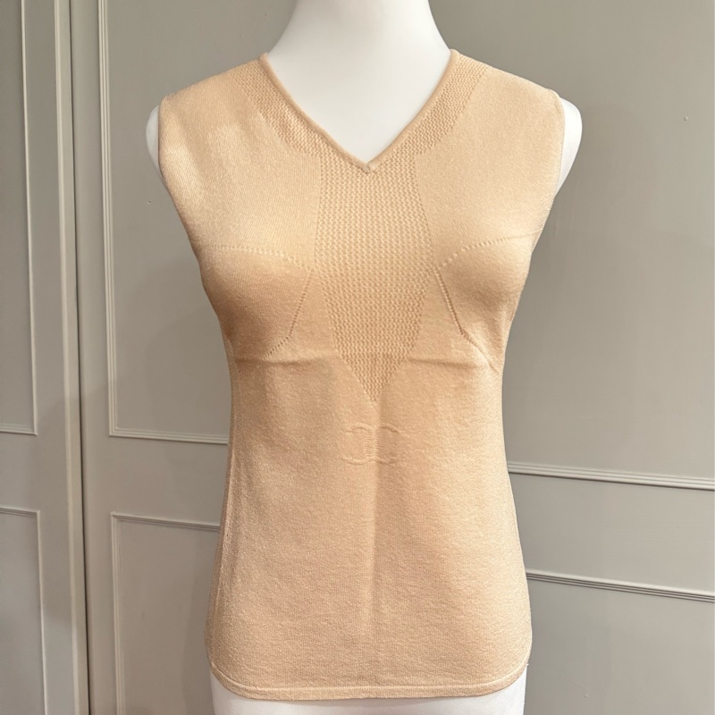 《新歡舊愛》近新CHANEL香奈兒奶茶色針織背心42/適合ML-1