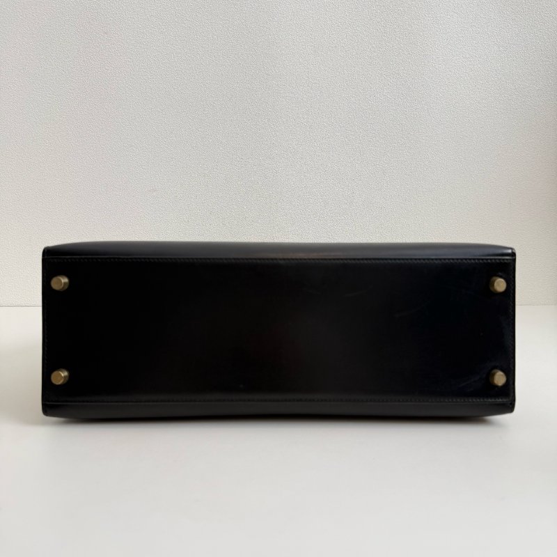 Hermes 愛馬仕 kelly 32 黑金 box 附件:肩帶、鎖頭、鑰匙、皮牌-6