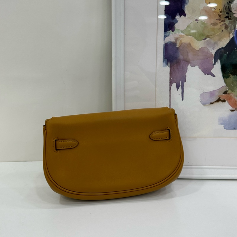 Hermes 愛馬仕 kelly movve 芝麻色 小單肩包 B刻 2S芝麻金扣-2