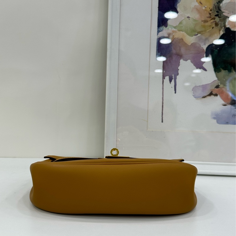 Hermes 愛馬仕 kelly movve 芝麻色 小單肩包 B刻 2S芝麻金扣-5