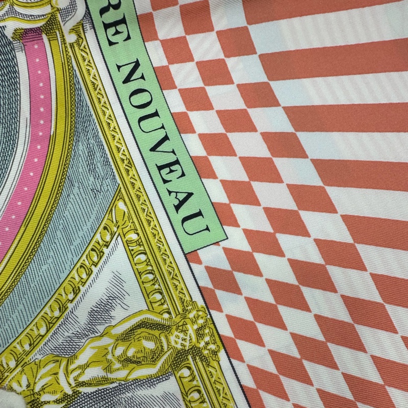 Hermes 愛馬仕 新型大劇院老虎方巾90*90-2