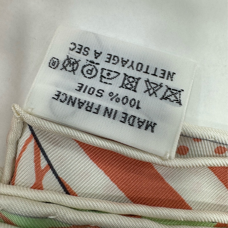 Hermes 愛馬仕 新型大劇院老虎方巾90*90-4