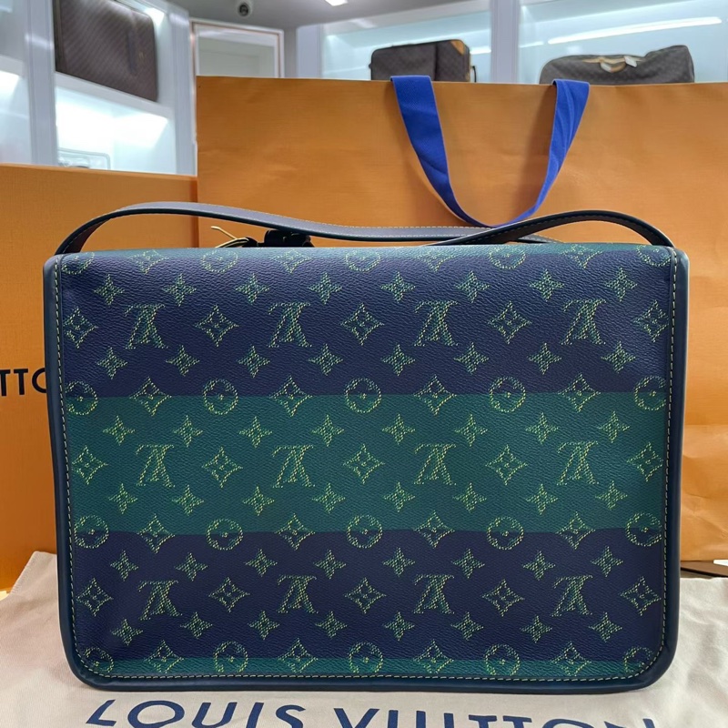 LV sacoche satchel messenger印花金屬菲董郵差包 新款常青藤學院風配色膠囊系列 尺寸約33*12*24cm-4