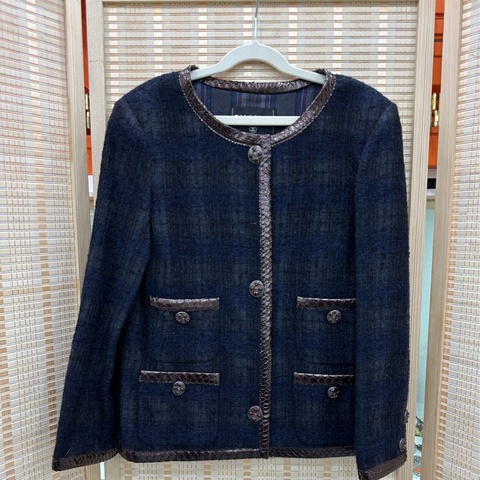 Chanel 香奈兒 13A 愛丁堡蛇皮經典圓領四口袋外套 34碼