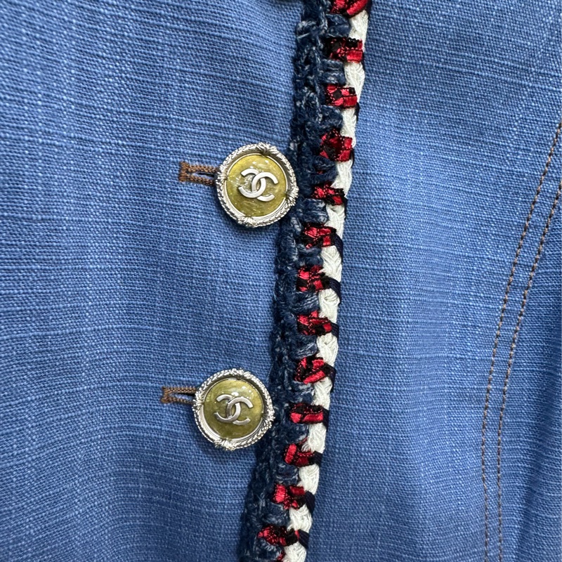 Chanel香奈兒13年凡爾賽宮系列34碼藍色丹寧七分袖牛仔外套,很減齡的一款VTG-2