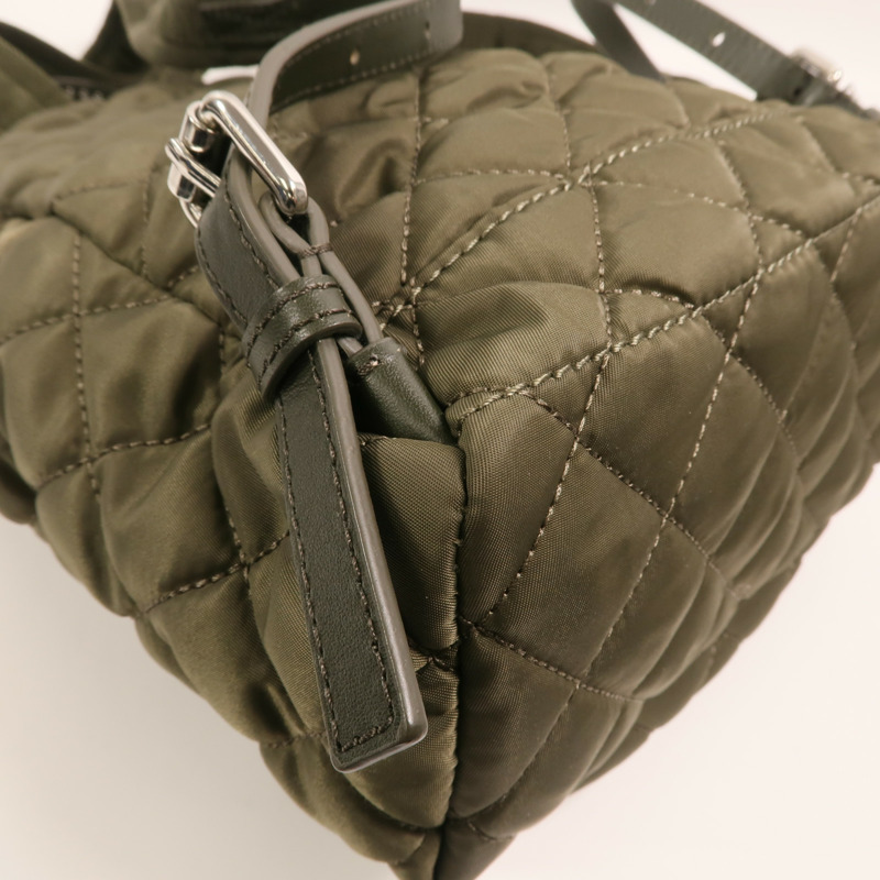 MOSCHINO 尼龍Backpack銀扣背包-11