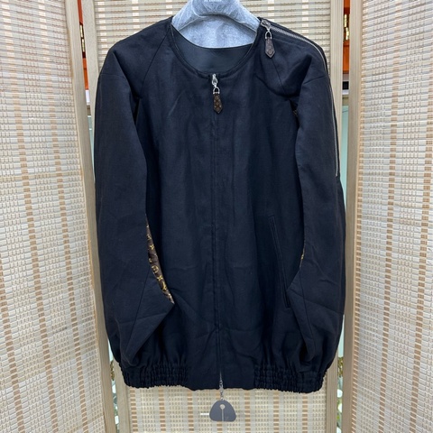 LV 黑色金屬logo無袖坎肩馬夾夾克外套 34碼