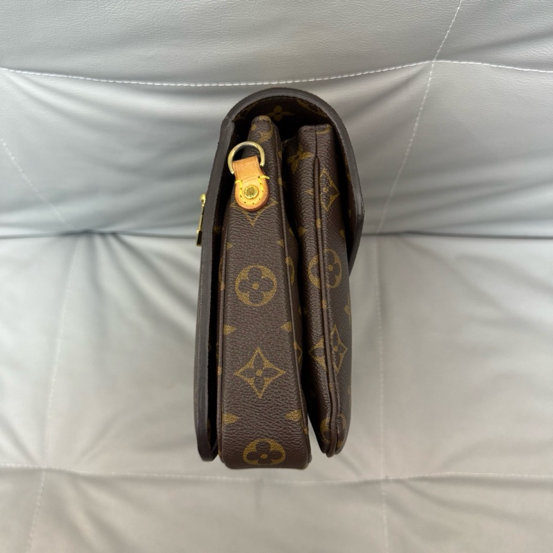 LV路易威登 老花郵差包 尺寸25*19*7cm 無附件-1