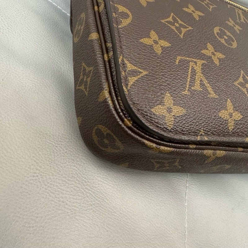 LV路易威登 老花郵差包 尺寸25*19*7cm 無附件-7