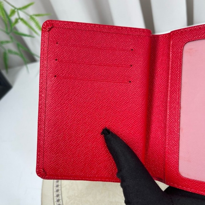 LV路易威登 曼哈頓短款錢包卡包 內裡卡位多 容量大-12