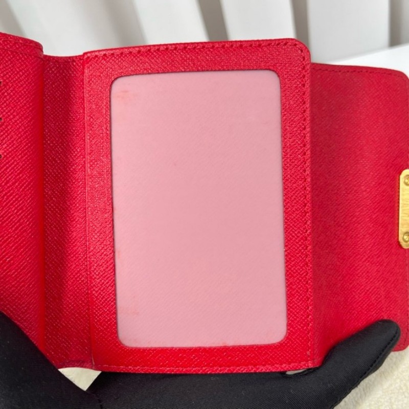 LV路易威登 曼哈頓短款錢包卡包 內裡卡位多 容量大-13