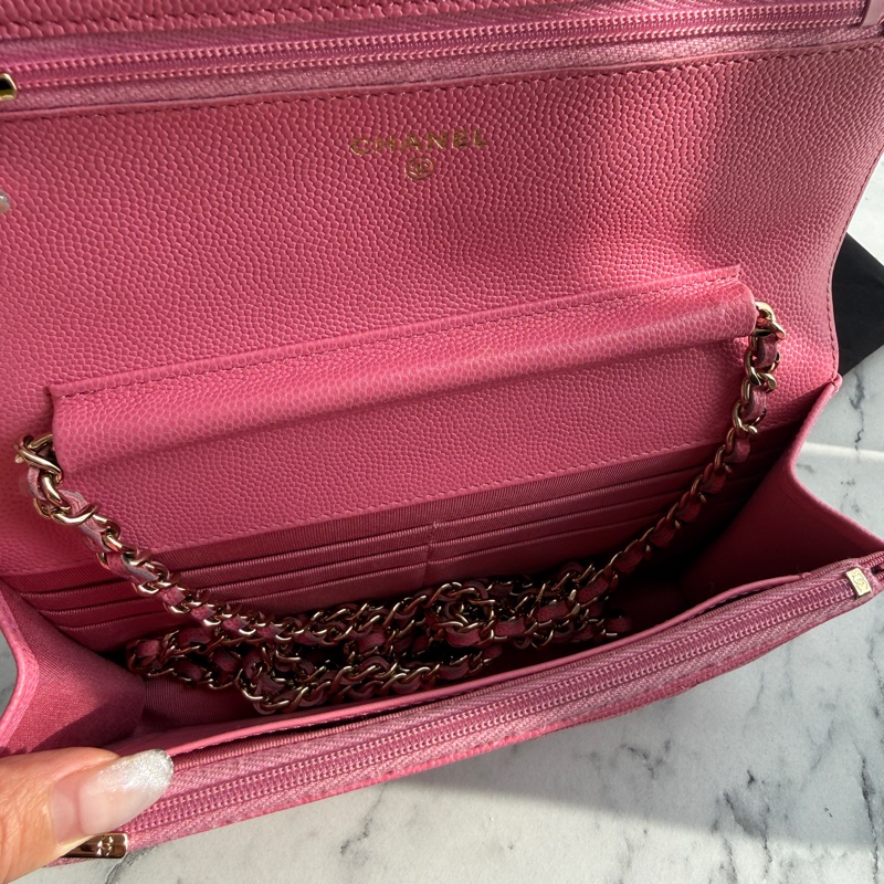 Chanel WOc粉色荔枝 超可愛-16