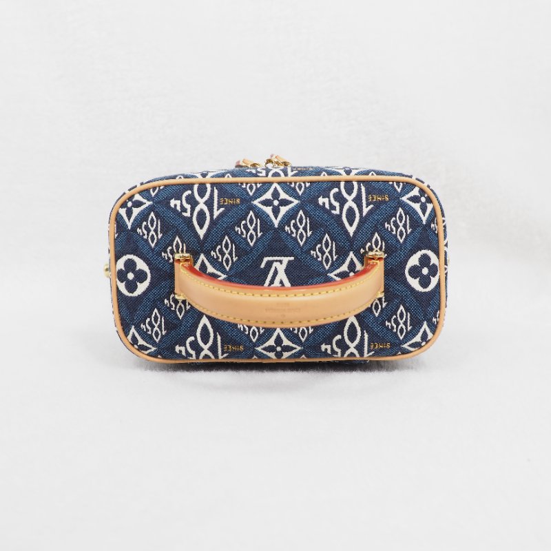 LV Louis Vuitton Since 1854 Vanity Case PM 路易威登1854系列牛仔丹寧藍提花化妝包 手提肩背包-10