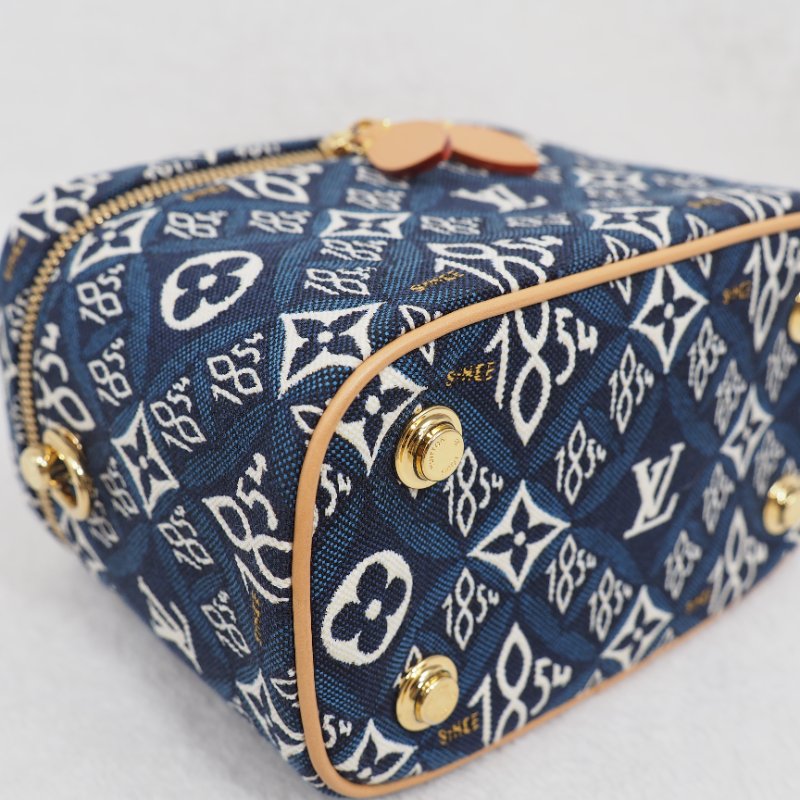 LV Louis Vuitton Since 1854 Vanity Case PM 路易威登1854系列牛仔丹寧藍提花化妝包 手提肩背包-12