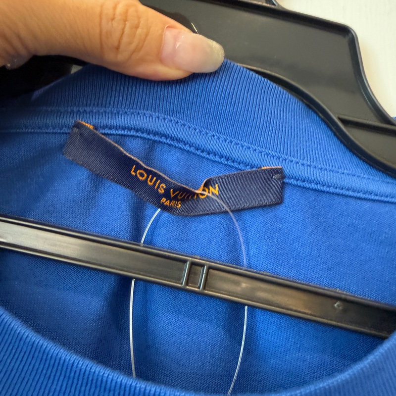 LV 漸層男生短袖上衣-4