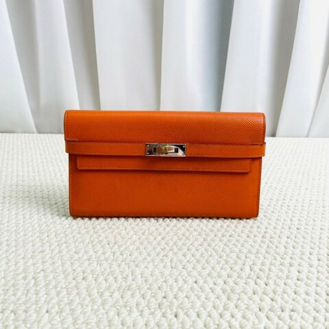 Hermes  爱马仕 Kelly長款錢包 銀扣 Epsom小牛皮 銀扣 女款 框Q刻