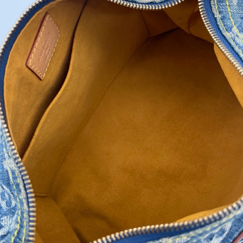 「JL精品代購」LV藍色牛仔丹寧曼哈頓單肩腋下包-17