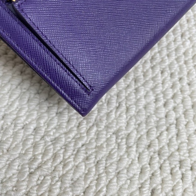 普拉達  Prada 長款翻蓋錢包 十字紋牛皮，金色logo和五金，卡位多 拉鏈順滑 實用性強。-8