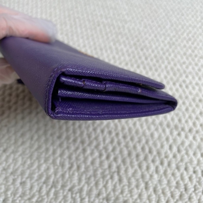 普拉達  Prada 長款翻蓋錢包 十字紋牛皮，金色logo和五金，卡位多 拉鏈順滑 實用性強。-15